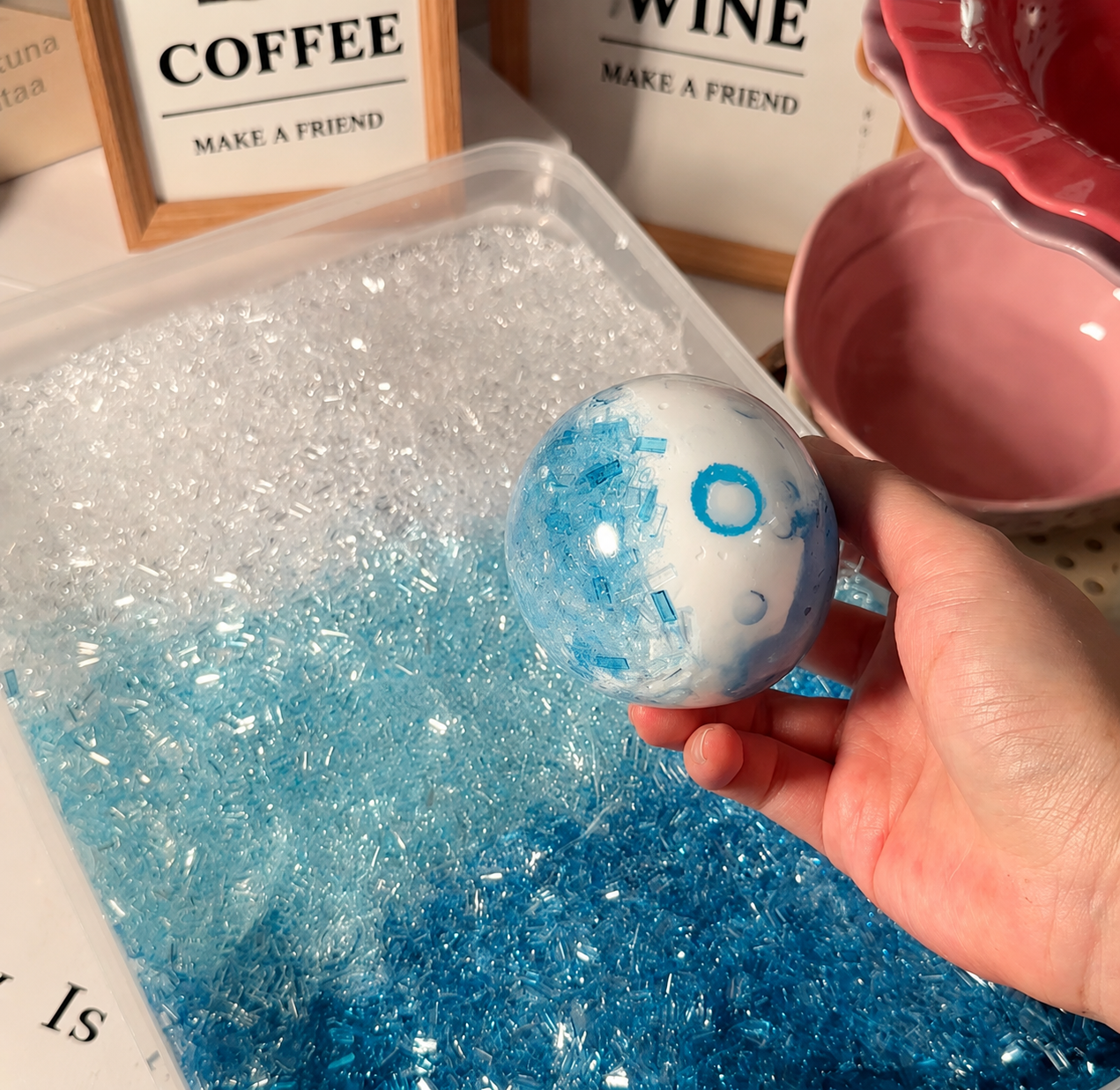 [Touch Me] Ocean Ice & White Cloud Swirl Ball Squishy