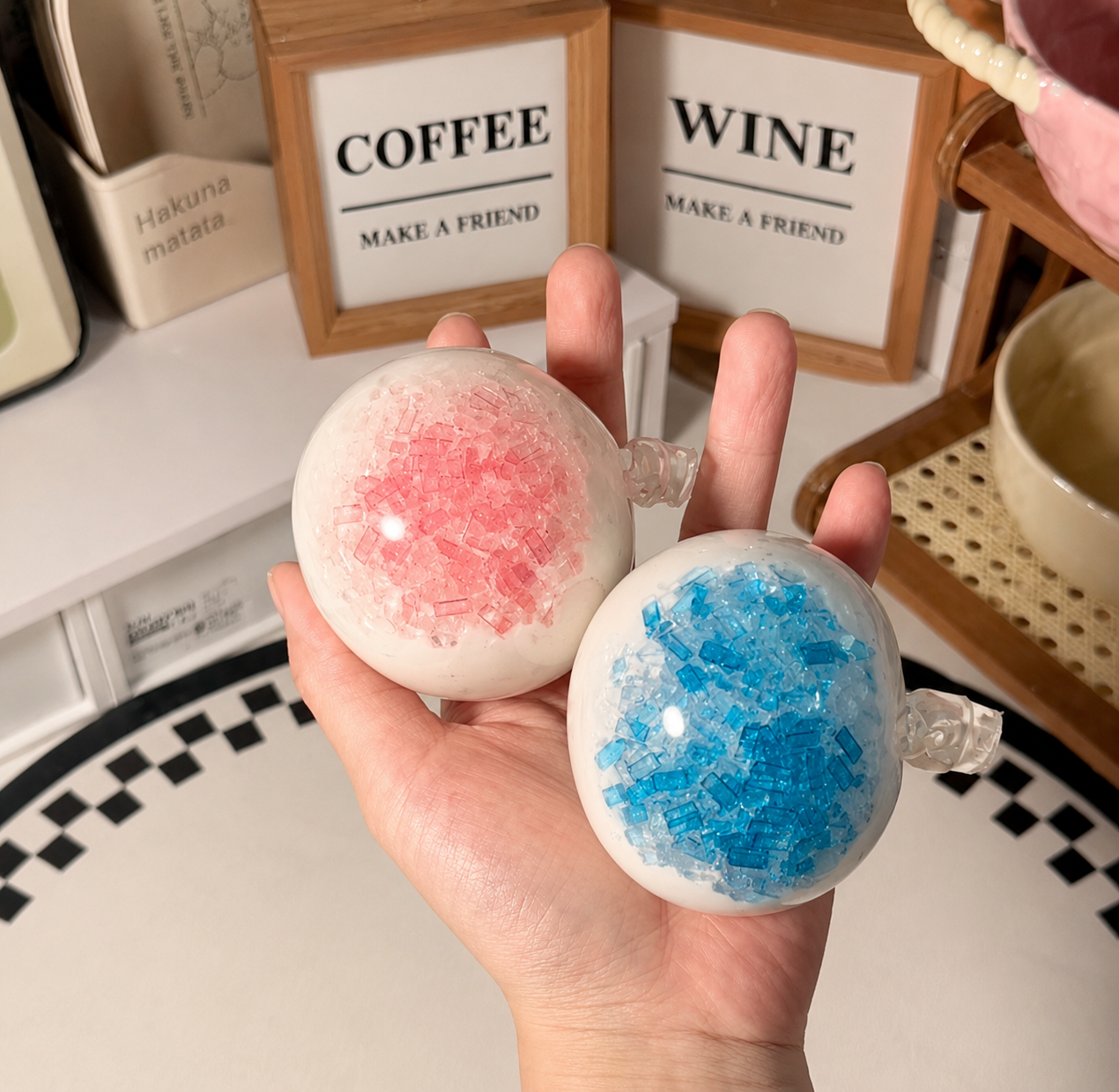 [Touch Me] Ocean Ice & White Cloud Swirl Ball Squishy