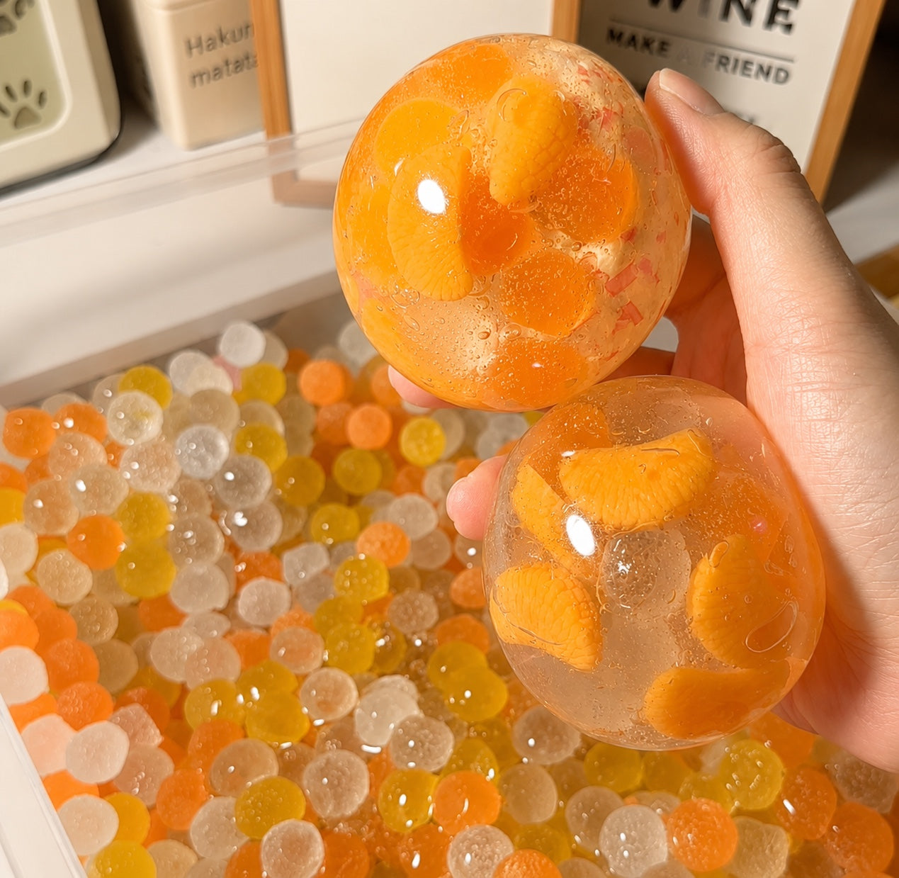 [Touch Me] Mandarin Orange Slice Crystal Ball Squishy