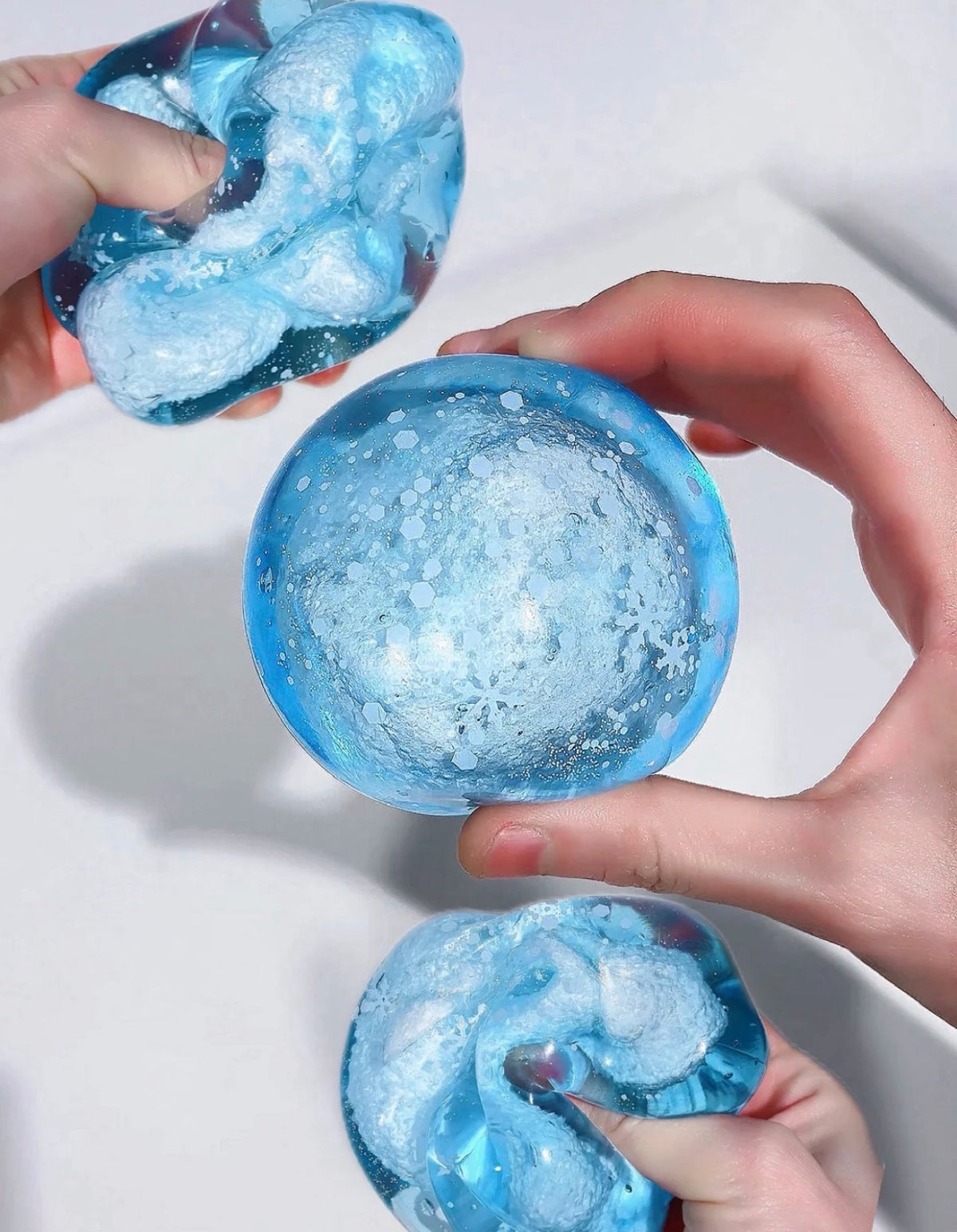 Touch Me Blue Snowflake Ball squeeze demo