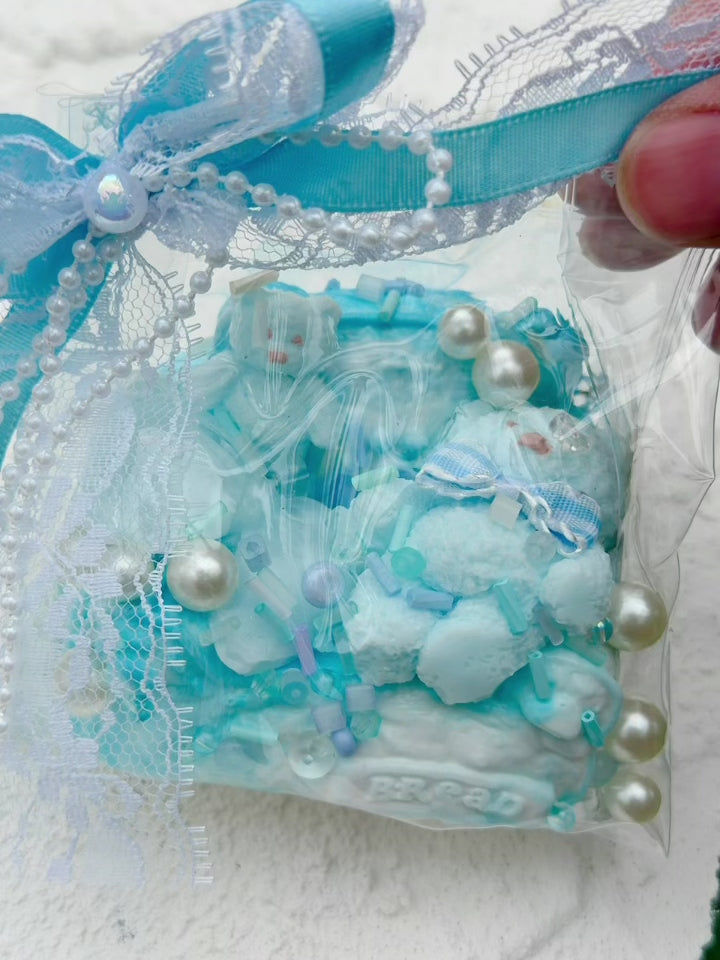 SHADUO SQUISHY Wonder Village Sky Blue Pearl Squishy Bag - Bear style squeeze demo
