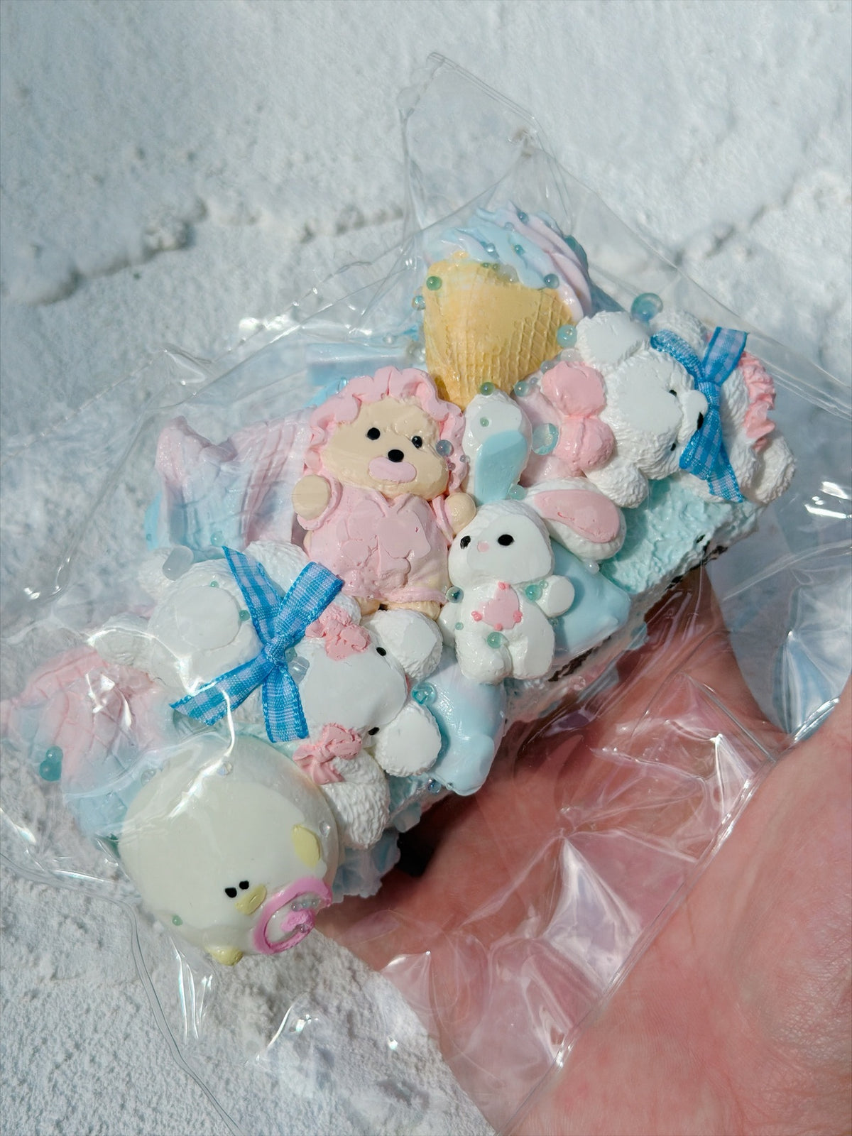 SHADUO SQUISHY Wonder Village Collector's Edition Ice Cream Party Squishy Set - real product photo, front