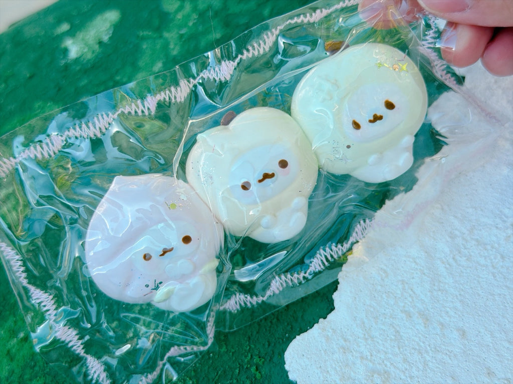 Wonder Village bunny trio squishy, real photo
